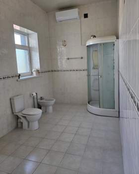 Дом 420м&sup2;, 3-этажный, участок 6 сот.  