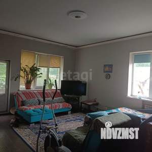 Дом 270м², 3-этажный, участок 5 сот.  