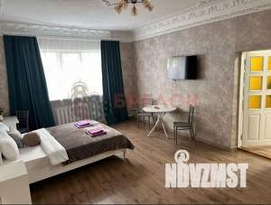 Дом 463м&sup2;, 2-этажный, участок 7 сот.  