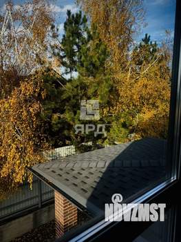 Дом 180м&sup2;, 2-этажный, участок 3 сот.  