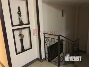 Дом 520м², 2-этажный, участок 7 сот.  