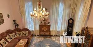 Дом 293м², 3-этажный, участок 4 сот.  