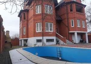 Дом 580м², 3-этажный, участок 6 сот.  