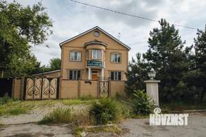 Дом 380м², 3-этажный, участок 7 сот.  