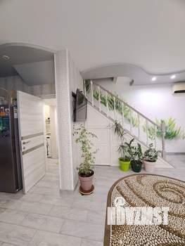 Дом 100м², 2-этажный, участок 3 сот.  