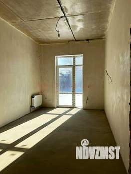 Дом 240м&sup2;, 3-этажный, участок 4 сот.  