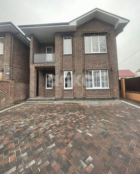 Дом 145м&sup2;, 2-этажный, участок 3 сот.  