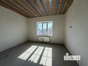 Дом 230м&sup2;, 2-этажный, участок 5 сот.  