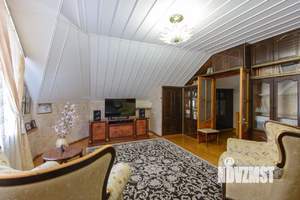 Дом 213м&sup2;, 3-этажный, участок 2 сот.  