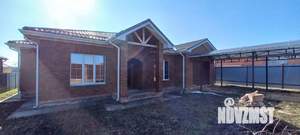 Дом 180м&sup2;, 1-этажный, участок 6 сот.  