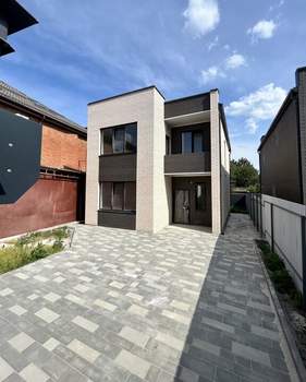 Дом 150м², 2-этажный, участок 3 сот.  