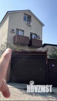 Дом 250м&sup2;, 2-этажный, участок 5 сот.  