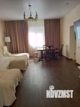 Дом 106м², 2-этажный, участок 8 сот.  