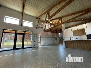 Дом 212м&sup2;, 2-этажный, участок 4 сот.  