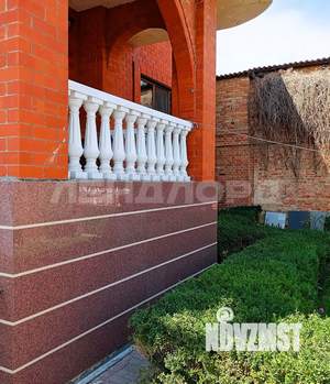 Дом 276м², 4-этажный, участок 4 сот.  