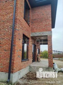 Дом 170м&sup2;, 2-этажный, участок 4 сот.  