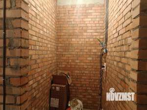 Дом 210м&sup2;, 2-этажный, участок 3 сот.  