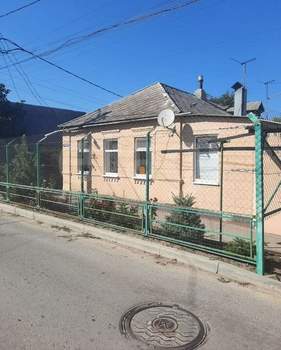 Дом 50м&sup2;, 1-этажный, участок 2 сот.  