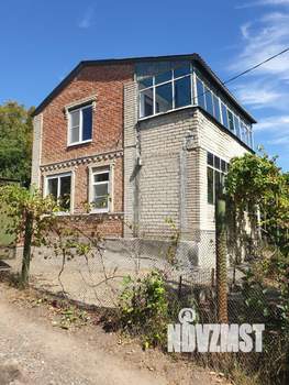 Дом 67м&sup2;, 2-этажный, участок 4 сот.  