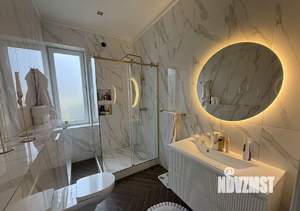 Дом 200м&sup2;, 2-этажный, участок 3 сот.  