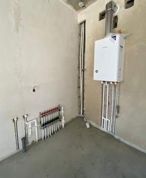 Дом 130м&sup2;, 2-этажный, участок 3 сот.  