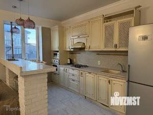 Дом 152м&sup2;, 2-этажный, участок 3 сот.  