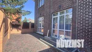 Дом 150м², 2-этажный, участок 3 сот.  