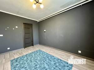 Дом 200м², 3-этажный, участок 5 сот.  