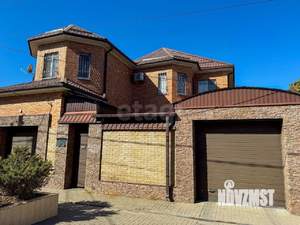 Дом 264м&sup2;, 2-этажный, участок 3 сот.  