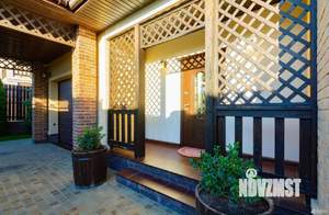 Дом 312м², 2-этажный, участок 7 сот.  