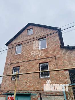 Дом 180м², 2-этажный, участок 4 сот.  