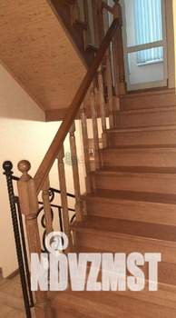 Дом 213м&sup2;, 3-этажный, участок 5 сот.  