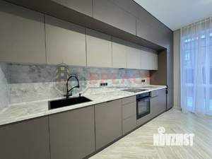 Дом 150м&sup2;, 2-этажный, участок 3 сот.  