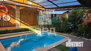 Дом 190м&sup2;, 2-этажный, участок 3 сот.  