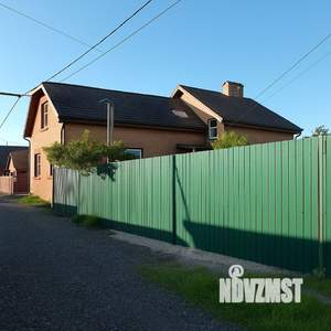 Дом 148м&sup2;, 2-этажный, участок 3 сот.  