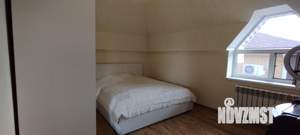 Дом 135м&sup2;, 3-этажный, участок 2 сот.  