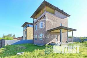 Дом 140м&sup2;, 3-этажный, участок 4 сот.  