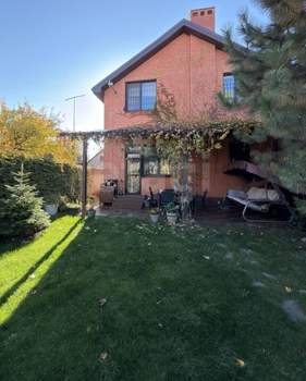 Дом 130м², 2-этажный, участок 3 сот.  