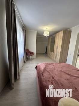 Дом 150м², 2-этажный, участок 8 сот.  