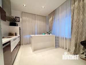 Дом 250м², 2-этажный, участок 2 сот.  