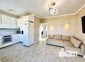 Дом 100м², 2-этажный, участок 3 сот.  