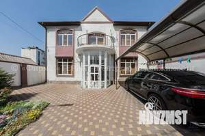 Коттедж 246м², 2-этажный, участок 3 сот.  