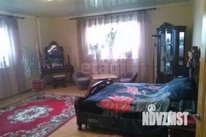 Дом 327м&sup2;, 2-этажный, участок 6 сот.  