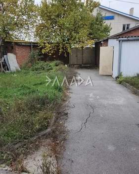 Дом 320м&sup2;, 2-этажный, участок 6 сот.  