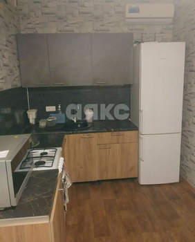 Дом 148м&sup2;, 3-этажный, участок 3 сот.  