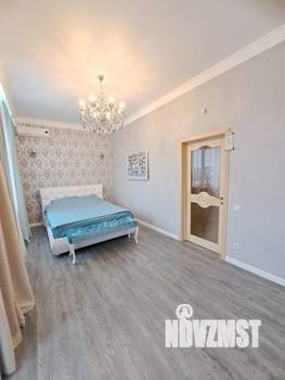 Дом 260м², 3-этажный, участок 3 сот.  