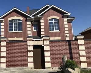 Дом 200м², 2-этажный, участок 6 сот.  