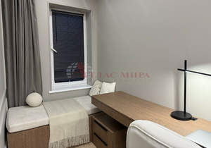 Дом 220м&sup2;, 3-этажный, участок 3 сот.  