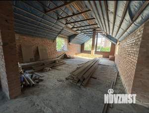 Дом 260м&sup2;, 2-этажный, участок 7 сот.  