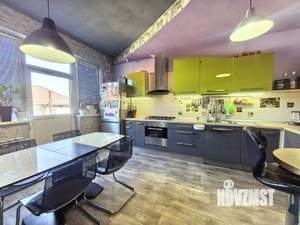 Дом 109м&sup2;, 2-этажный, участок 3 сот.  